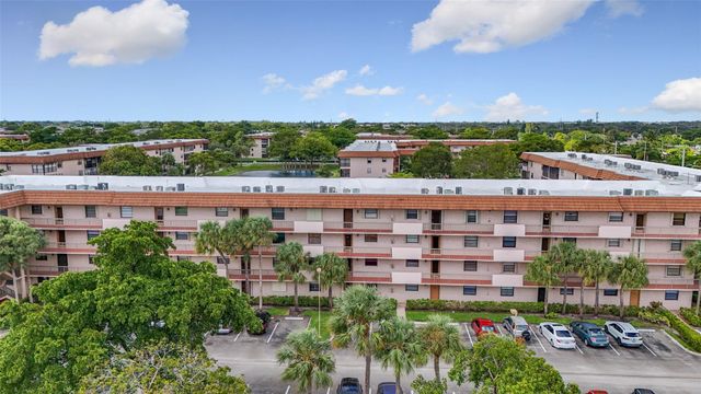 4930 E Sabal Palm Blvd 301, Tamarac, FL 33319