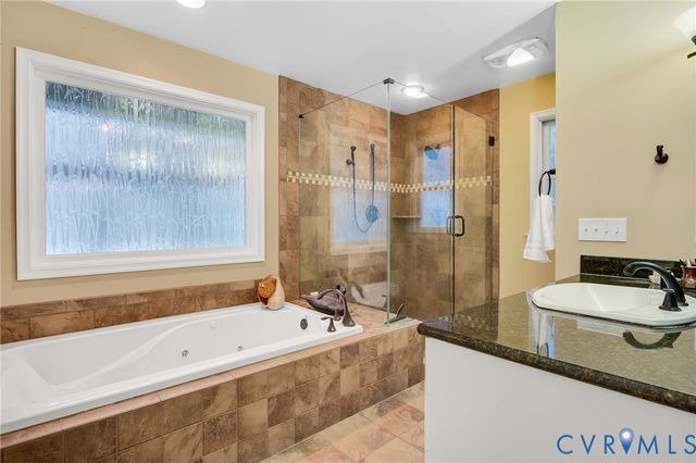 3256 Countryside West Dr, Gum Spring, VA 23065