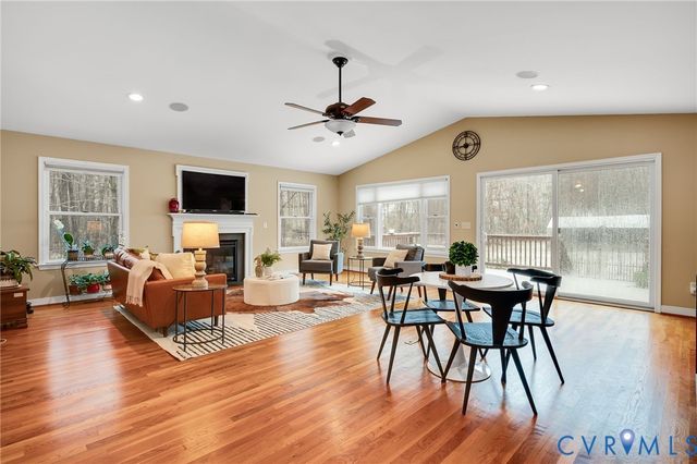 3256 Countryside West Dr, Gum Spring, VA 23065