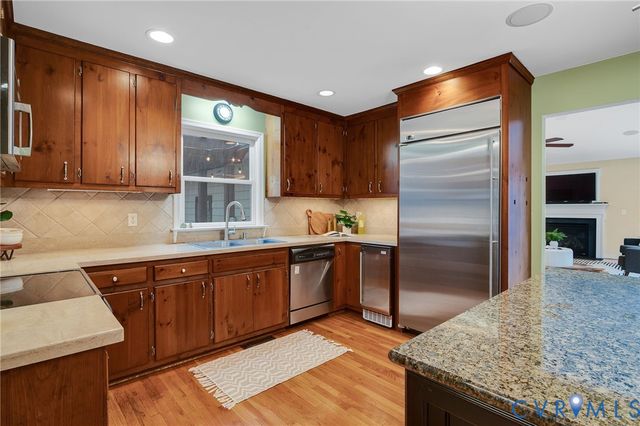 3256 Countryside West Dr, Gum Spring, VA 23065