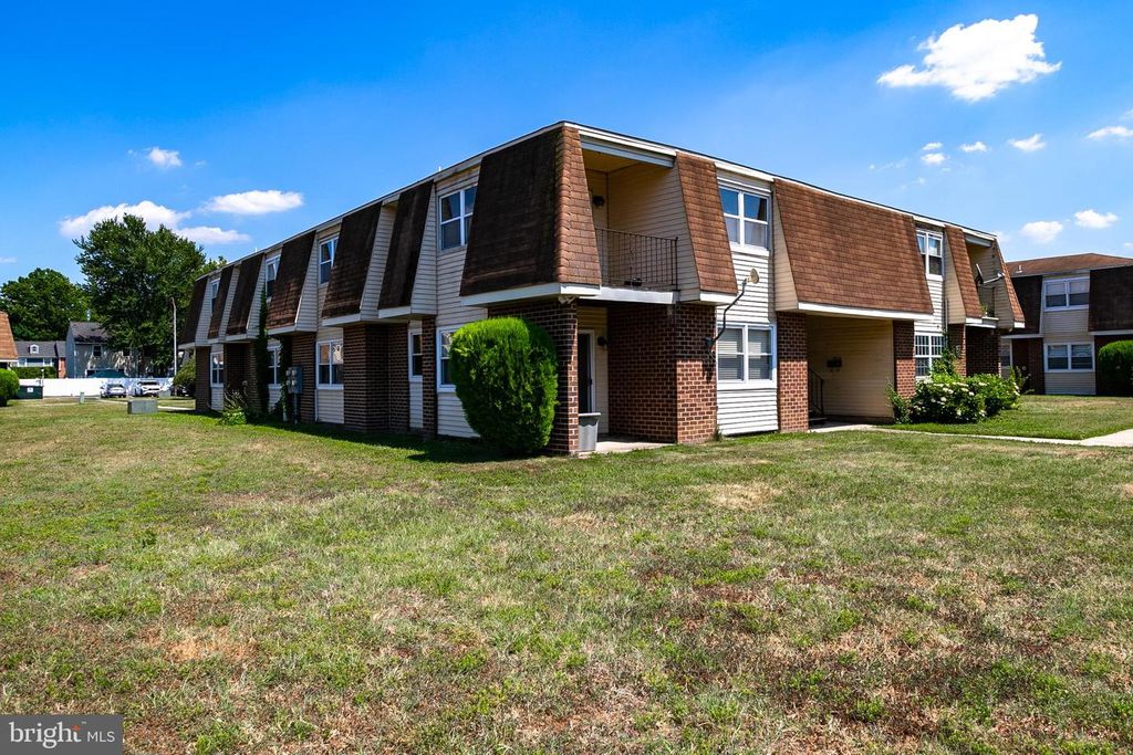 33--6 FLORENCE TOLLGATE PL, Burlington, NJ 08016