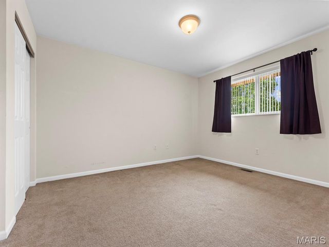 933 Georgetowne Drive, O'fallon, IL 62269