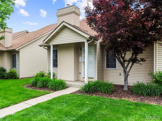 933 Georgetowne Drive, O'fallon, IL 62269