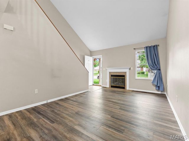 933 Georgetowne Drive, O'fallon, IL 62269