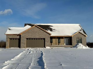 3815 Howland Road, Almont Township, MI 48003