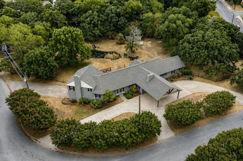 928 N Irving Heights Drive, Irving, TX 75061 — photo 4