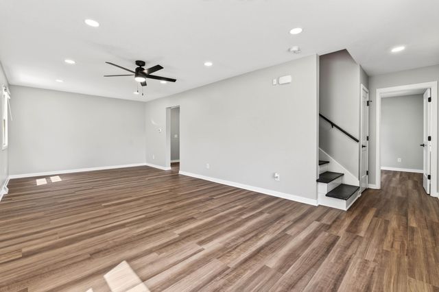 3212 3RD Avenue, Council Bluffs, IA 51501
