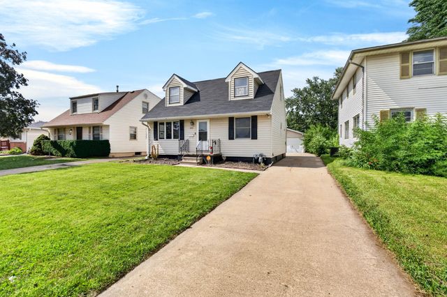 3212 3RD Avenue, Council Bluffs, IA 51501
