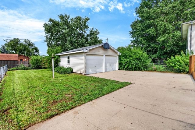 3212 3RD Avenue, Council Bluffs, IA 51501