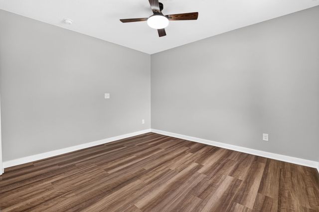 3212 3RD Avenue, Council Bluffs, IA 51501