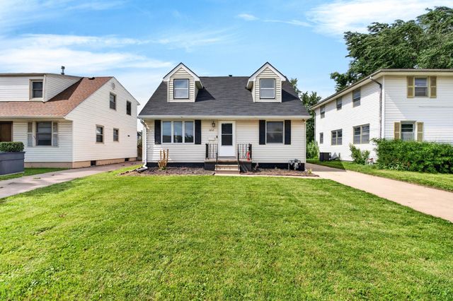 3212 3RD Avenue, Council Bluffs, IA 51501