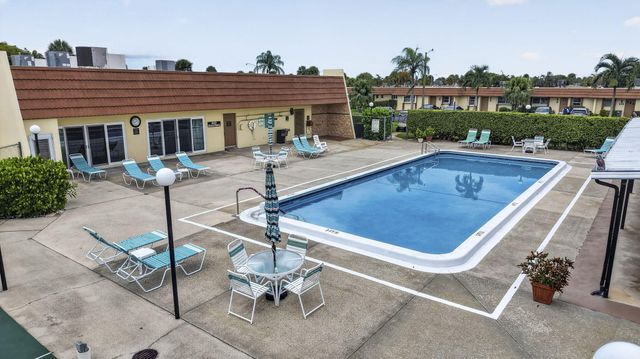 5730 Fernley Drive E 43, West Palm Beach, FL 33415
