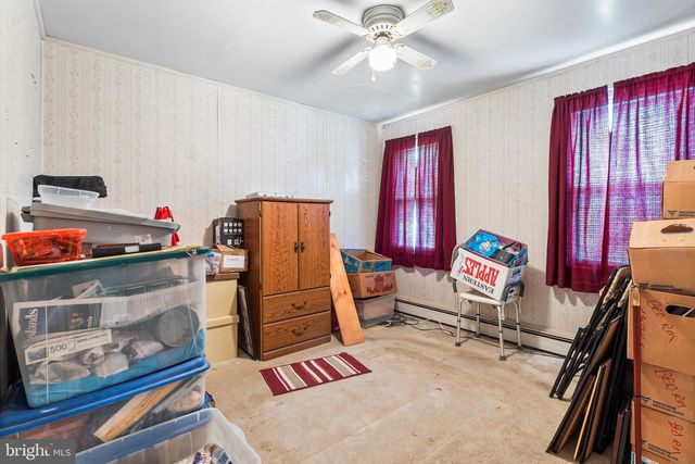 2109 CAPITOL TRL, Newark, DE 19711