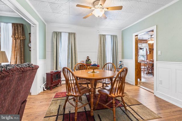 2109 CAPITOL TRL, Newark, DE 19711