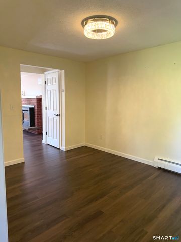 19 Kent Court, Middletown, CT 06457