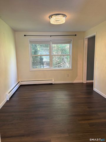 19 Kent Court, Middletown, CT 06457