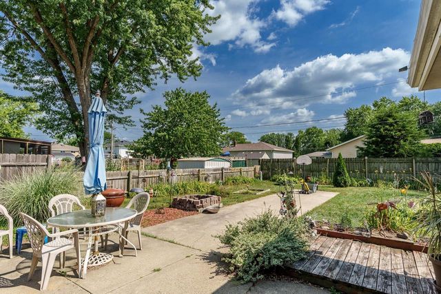 1305 Anthony Avenue, Janesville, WI 53546