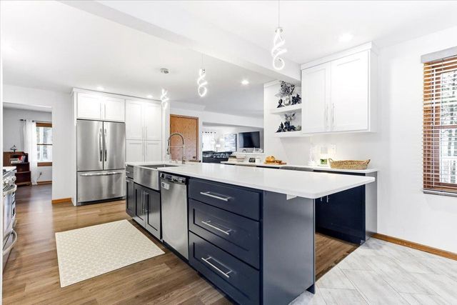 3630 NORTH VALLEY DRIVE, Wisconsin Rapids, WI 54494