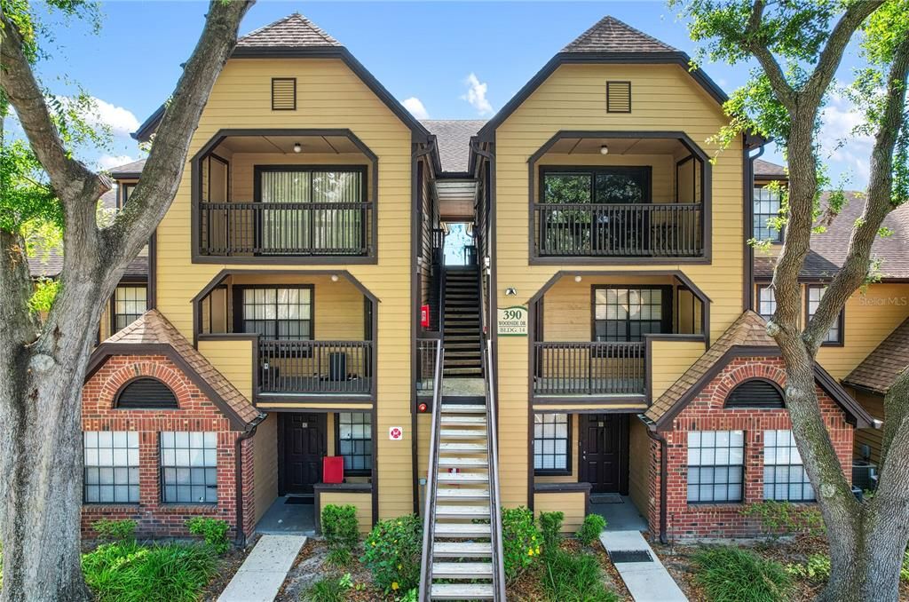 390 WOODSIDE DRIVE 302, Altamonte Springs, FL 32701