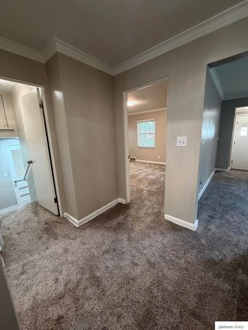 1511 S 61 Avenue, Omaha, NE 68106