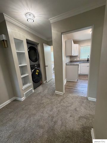 1511 S 61 Avenue, Omaha, NE 68106