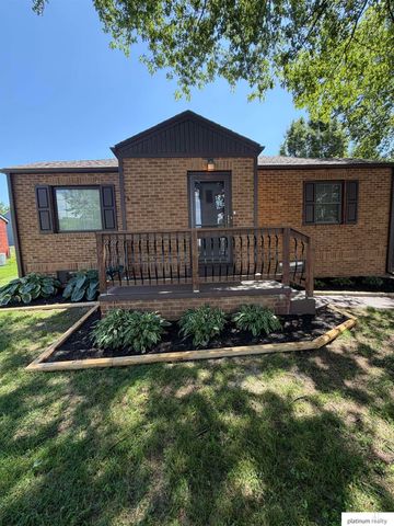1511 S 61 Avenue, Omaha, NE 68106
