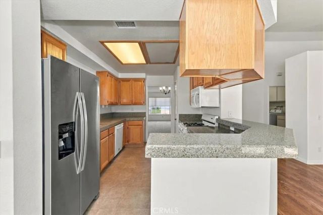 790 Sugar Maple, Corona, CA 92881