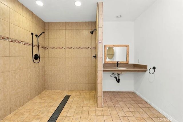 790 Sugar Maple, Corona, CA 92881