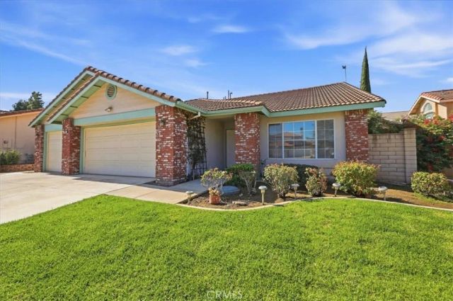 790 Sugar Maple, Corona, CA 92881