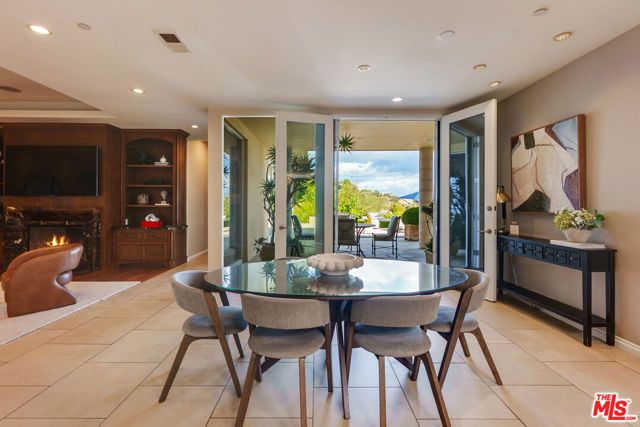 380 Trousdale Place, Beverly Hills, CA 90210