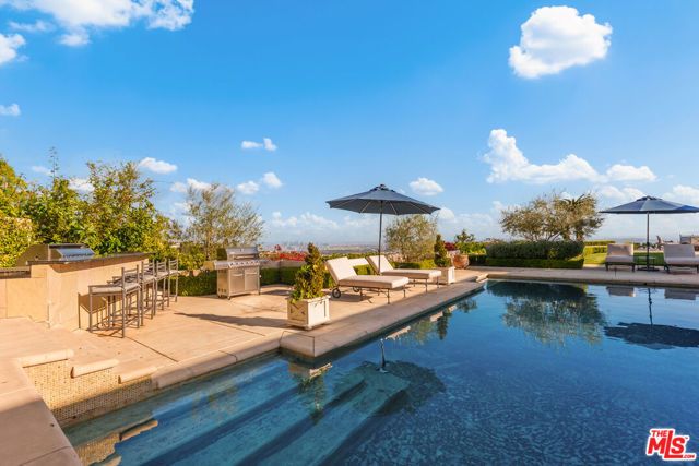 380 Trousdale Place, Beverly Hills, CA 90210