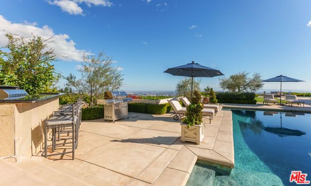 380 Trousdale Place, Beverly Hills, CA 90210