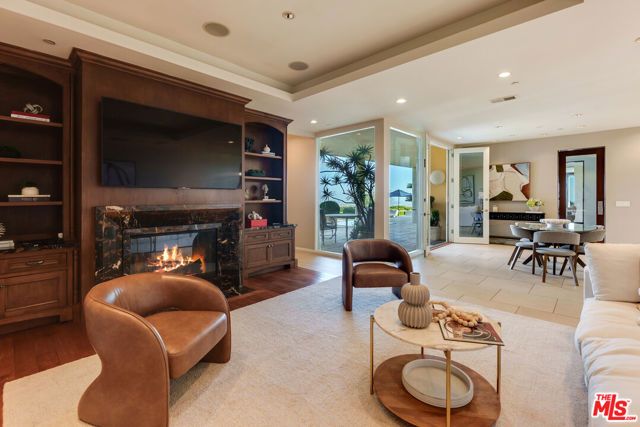 380 Trousdale Place, Beverly Hills, CA 90210