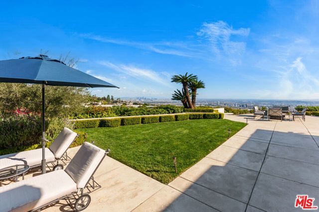 380 Trousdale Place, Beverly Hills, CA 90210