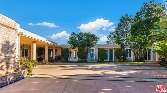 380 Trousdale Place, Beverly Hills, CA 90210