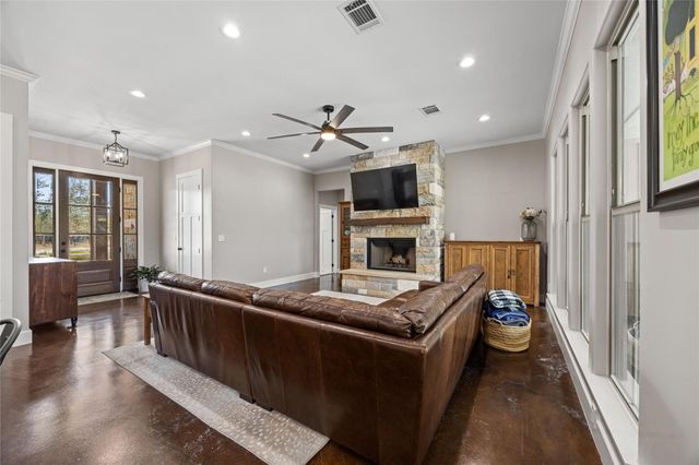 1602 County Road 250, Burnet, TX 78611