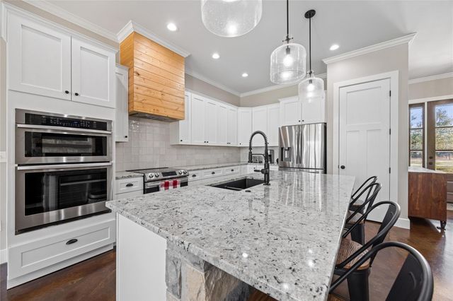 1602 County Road 250, Burnet, TX 78611