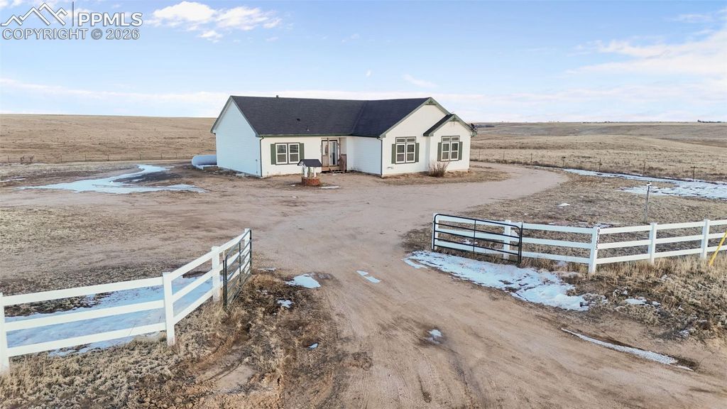 9785 N Rush Road, Rush, CO 80833 — photo 4