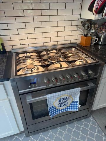 5827 Lookout Ct, Hathaway Pines, CA 95233