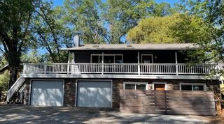 5827 Lookout Ct, Hathaway Pines, CA 95233