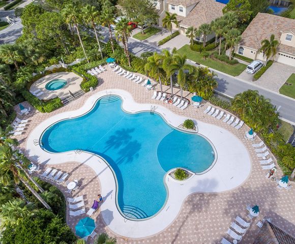 8913 Sandshot Court A, Port St. Lucie, FL 34986