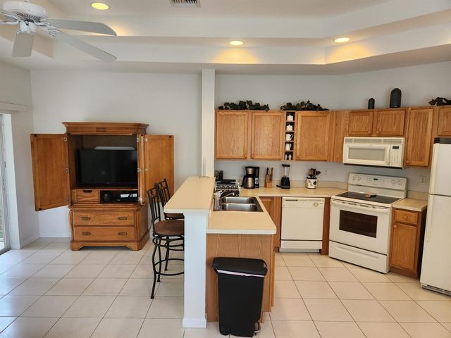 8913 Sandshot Court A, Port St. Lucie, FL 34986
