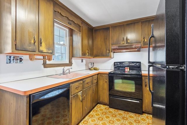 126 Pleasant Street, Melrose, MA 02176