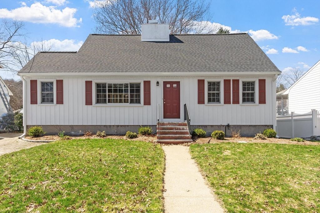 126 Pleasant Street, Melrose, MA 02176