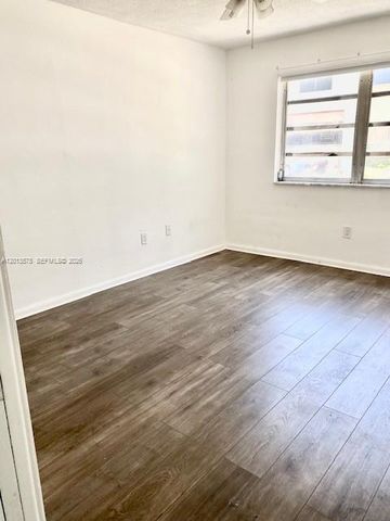 517 Menendez Ave -, Coral Gables, FL 33146
