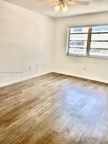 517 Menendez Ave -, Coral Gables, FL 33146