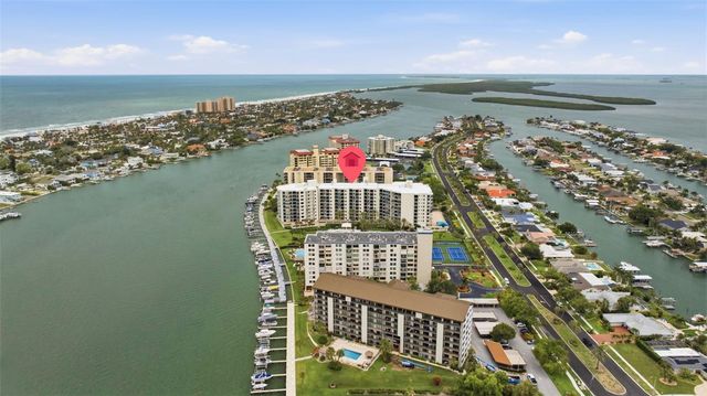 670 ISLAND WAY 807, Clearwater Beach, FL 33767