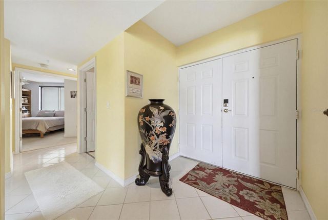 670 ISLAND WAY 807, Clearwater Beach, FL 33767