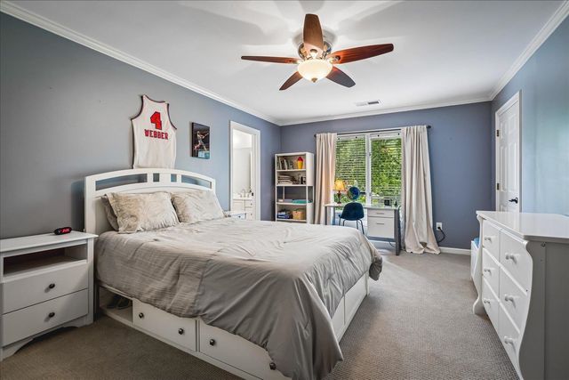 8784 THREE CHIMNEYS DR W, Germantown, TN 38138