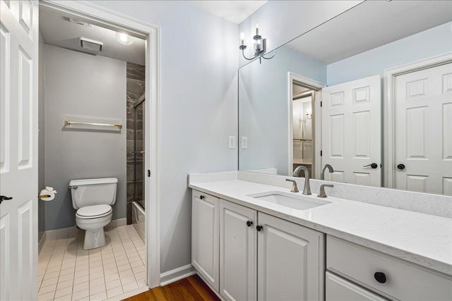 8784 THREE CHIMNEYS DR W, Germantown, TN 38138